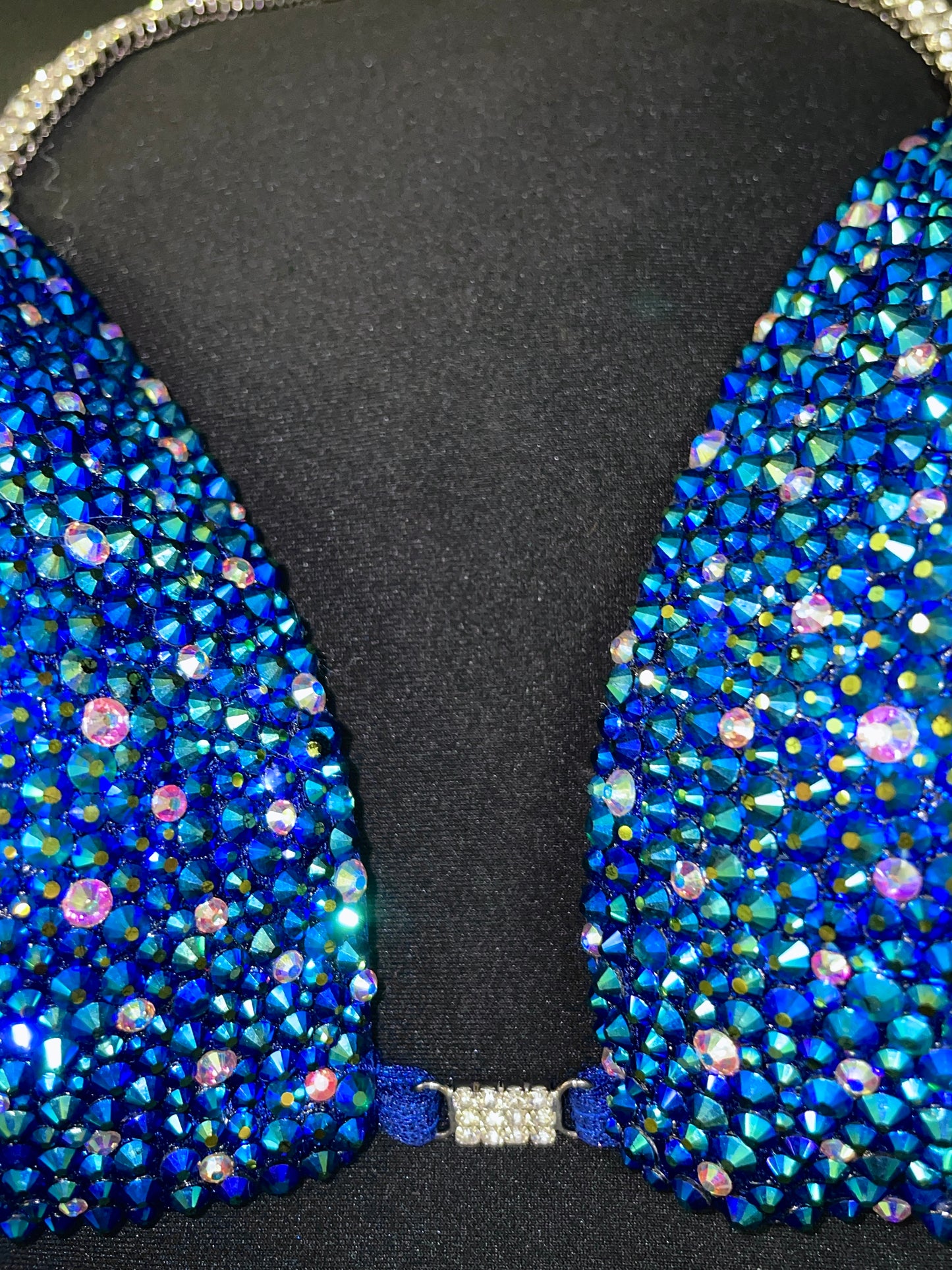Sapphire Blue with MIX of stone (TN795)