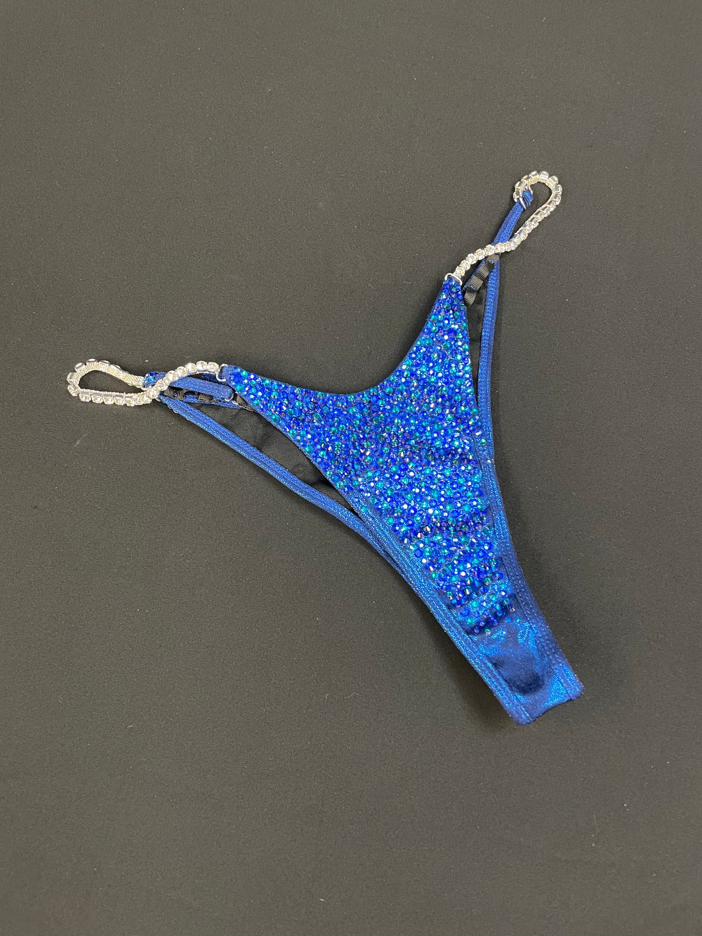 Blue with mix of blue stones (TN677)