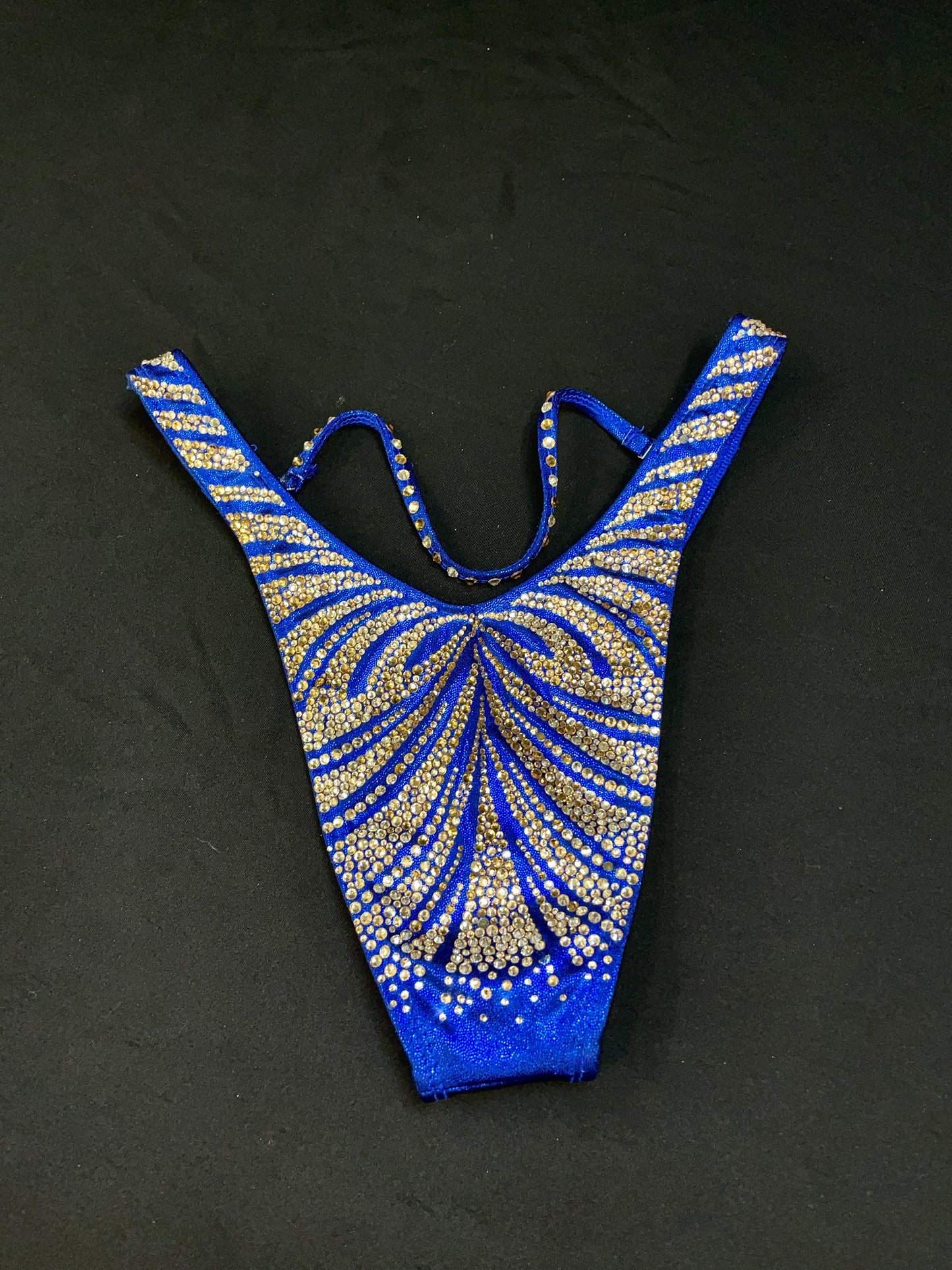Blue figure suit with Gold stones (TN430)