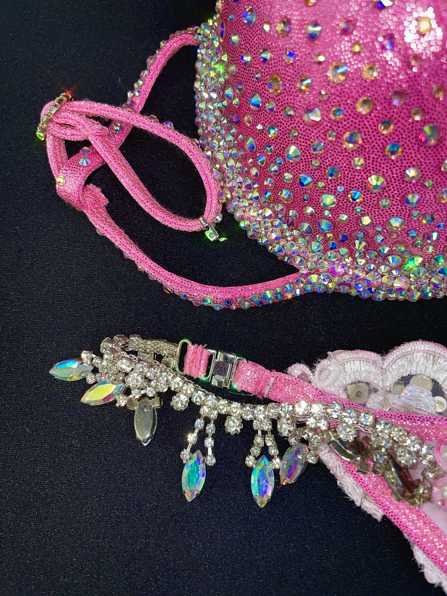 DIVA/WBFF Pink Suit (TN043)