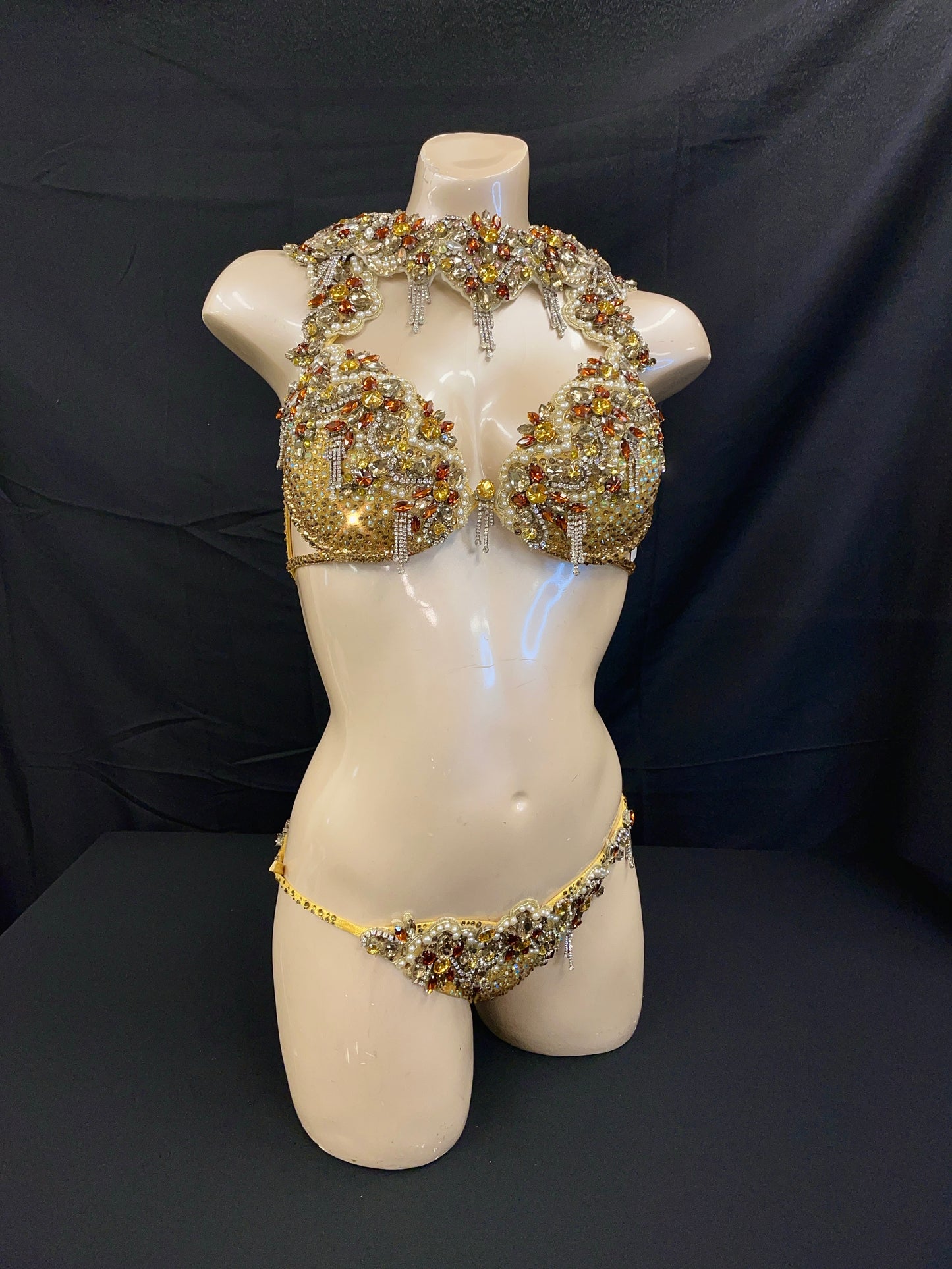 DIVA/WBFF Yellow Suit (TN046)
