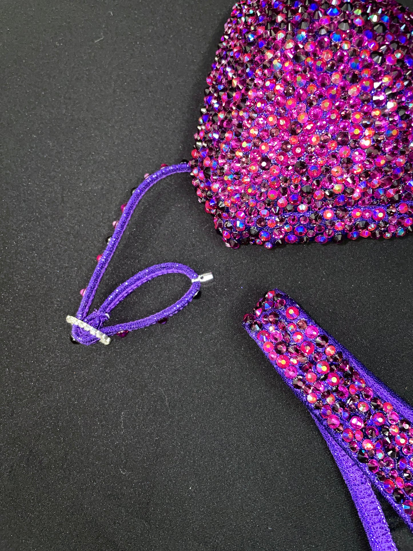 Mulberry purple/pink bikini MIX of stones (TN681)