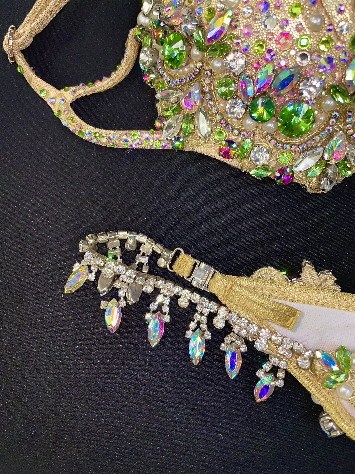 WBFF/DIVA Bikini suit MIX of stones