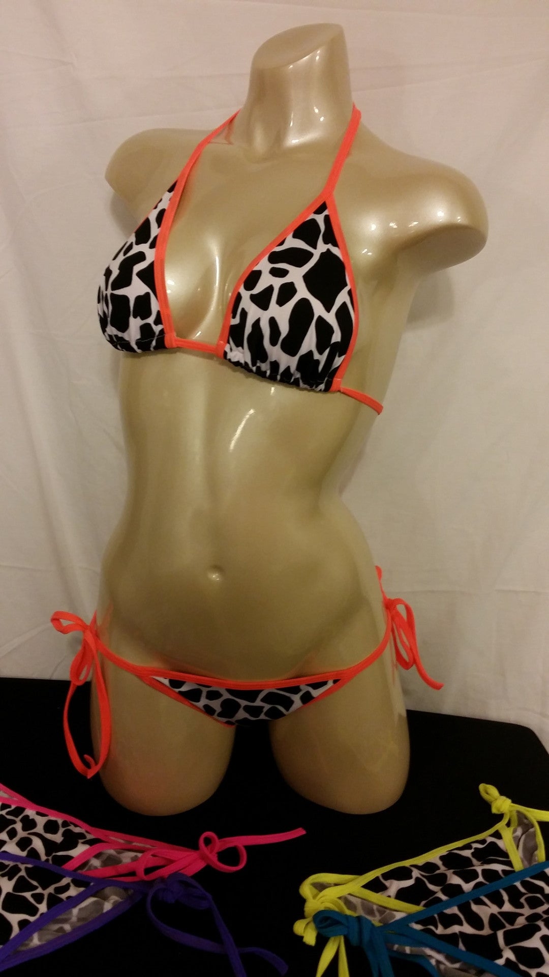 Giraffe Print With Neon Trim