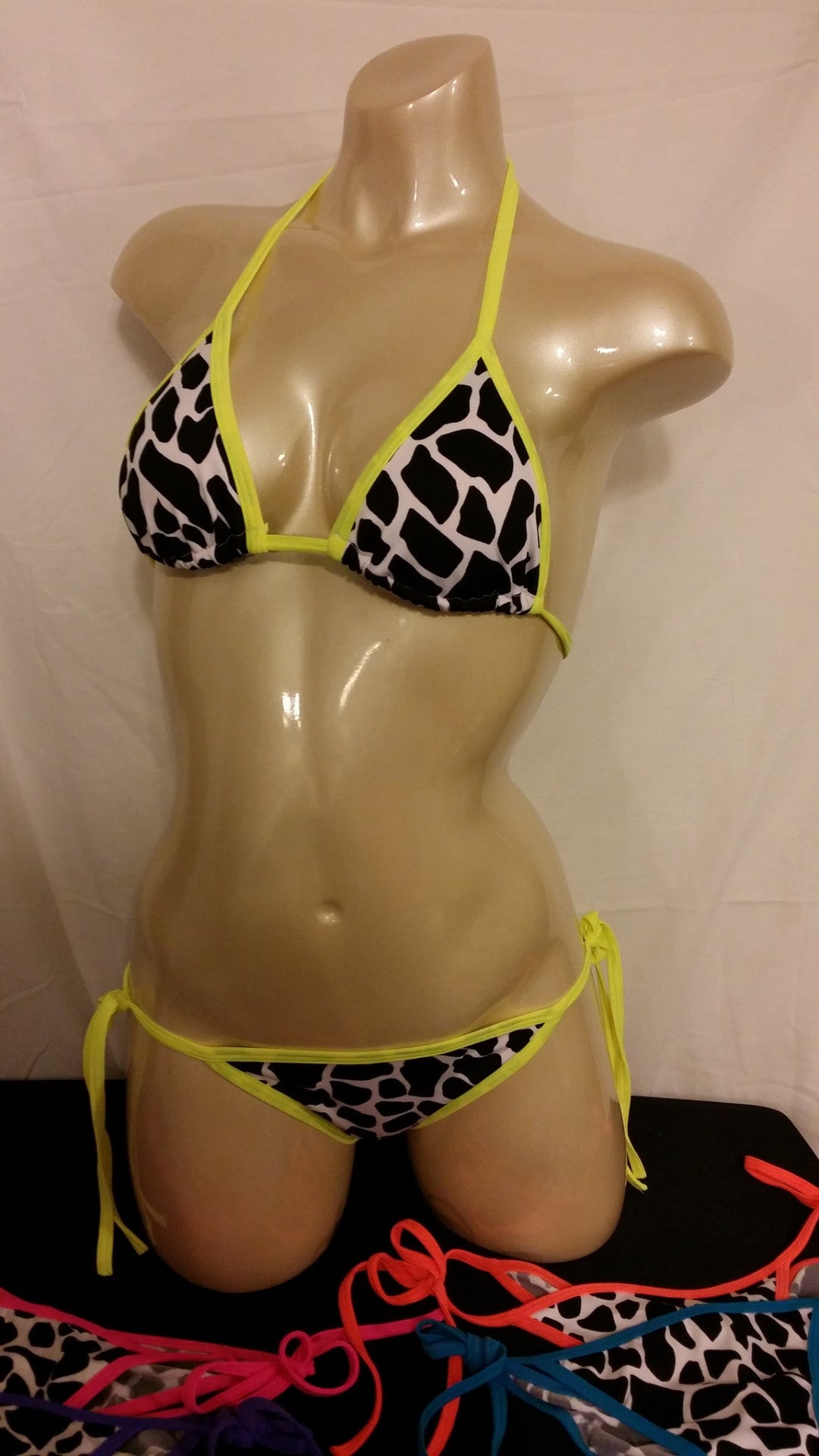 Giraffe Print With Neon Trim
