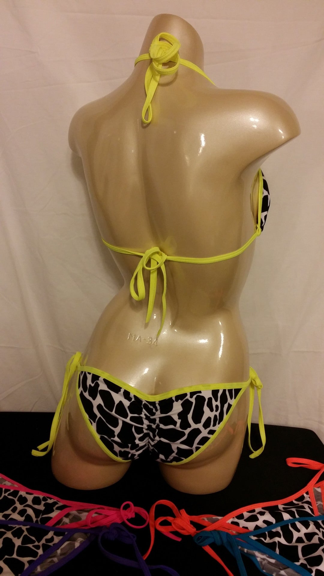 Giraffe Print With Neon Trim