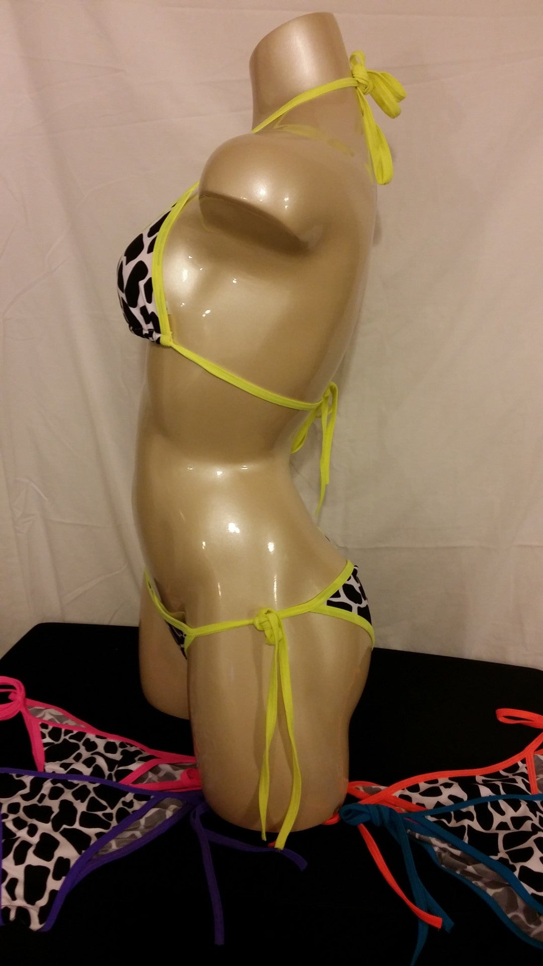 Giraffe Print With Neon Trim