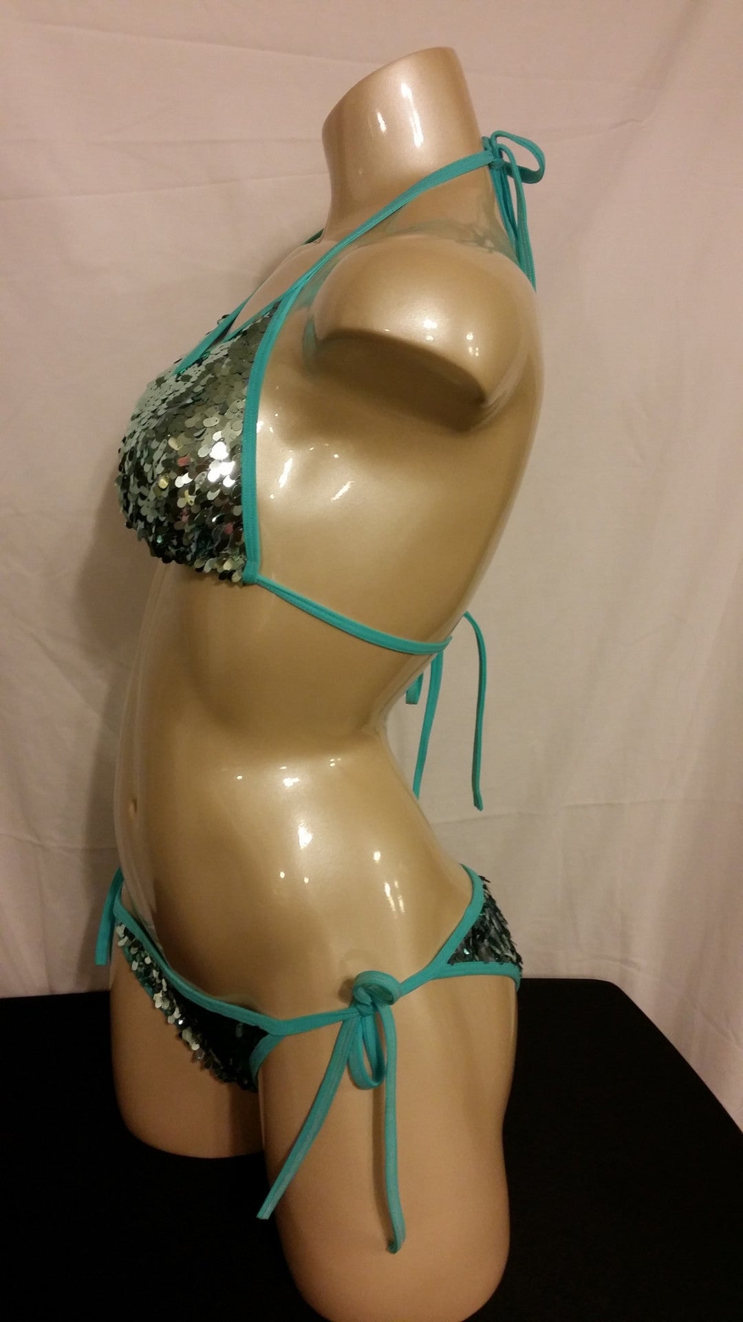 Aqua Teardrop Sequins Strings