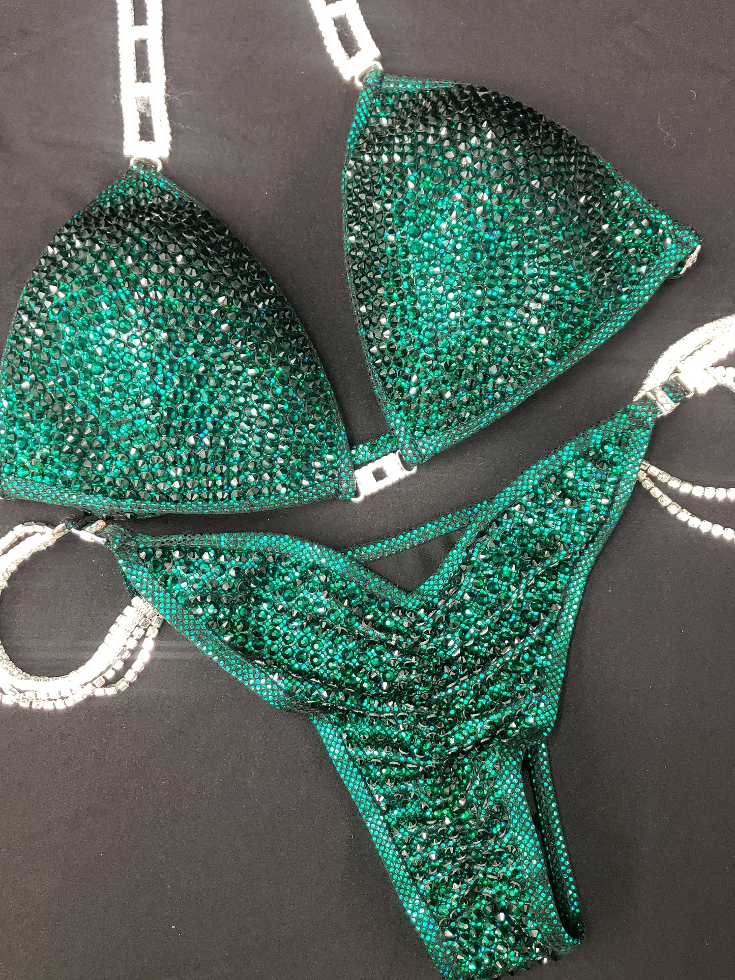 Emerald Green on Green in a fully encrusted design (TN482)