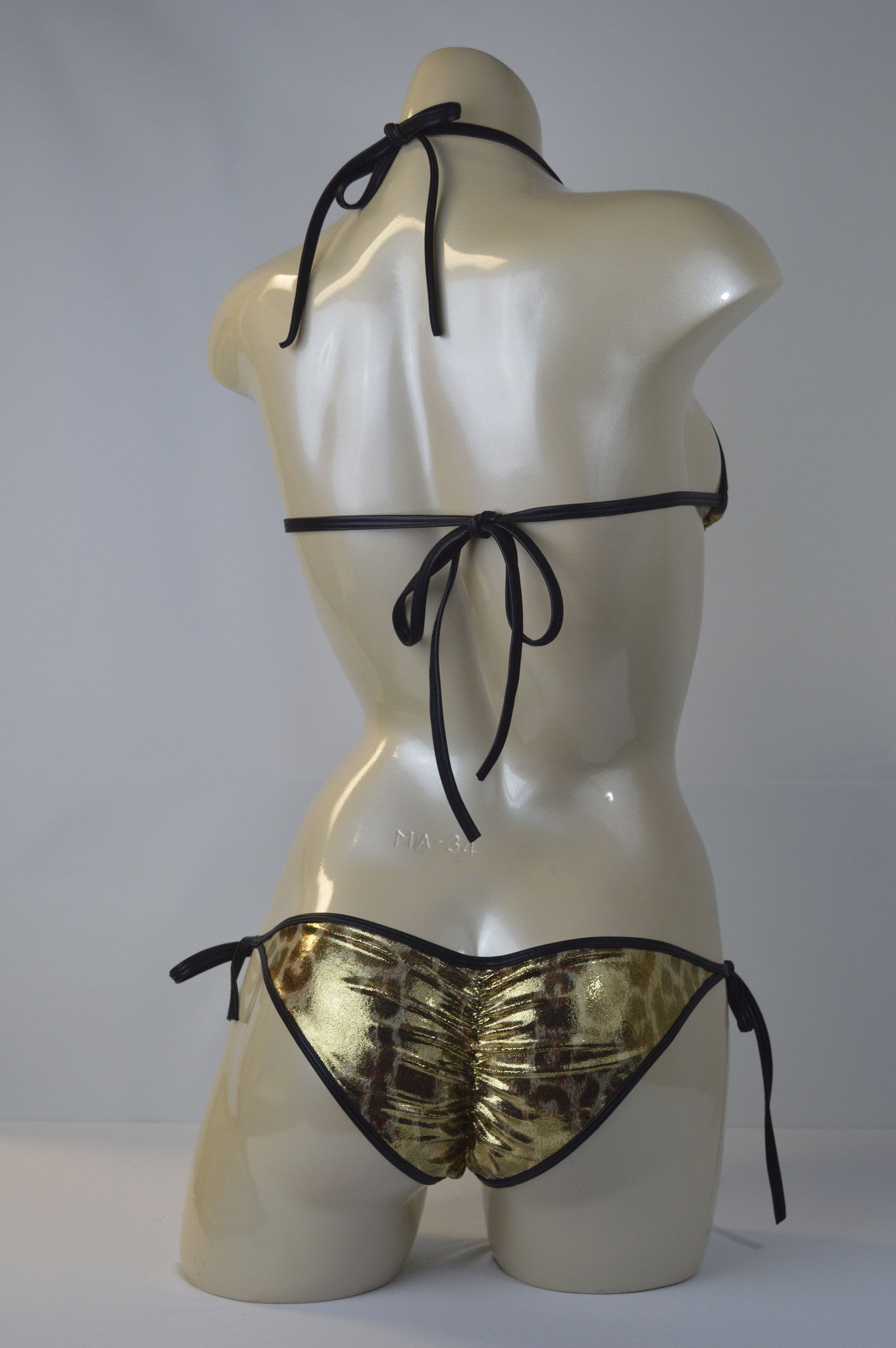 Leopard Black & Gold Strings