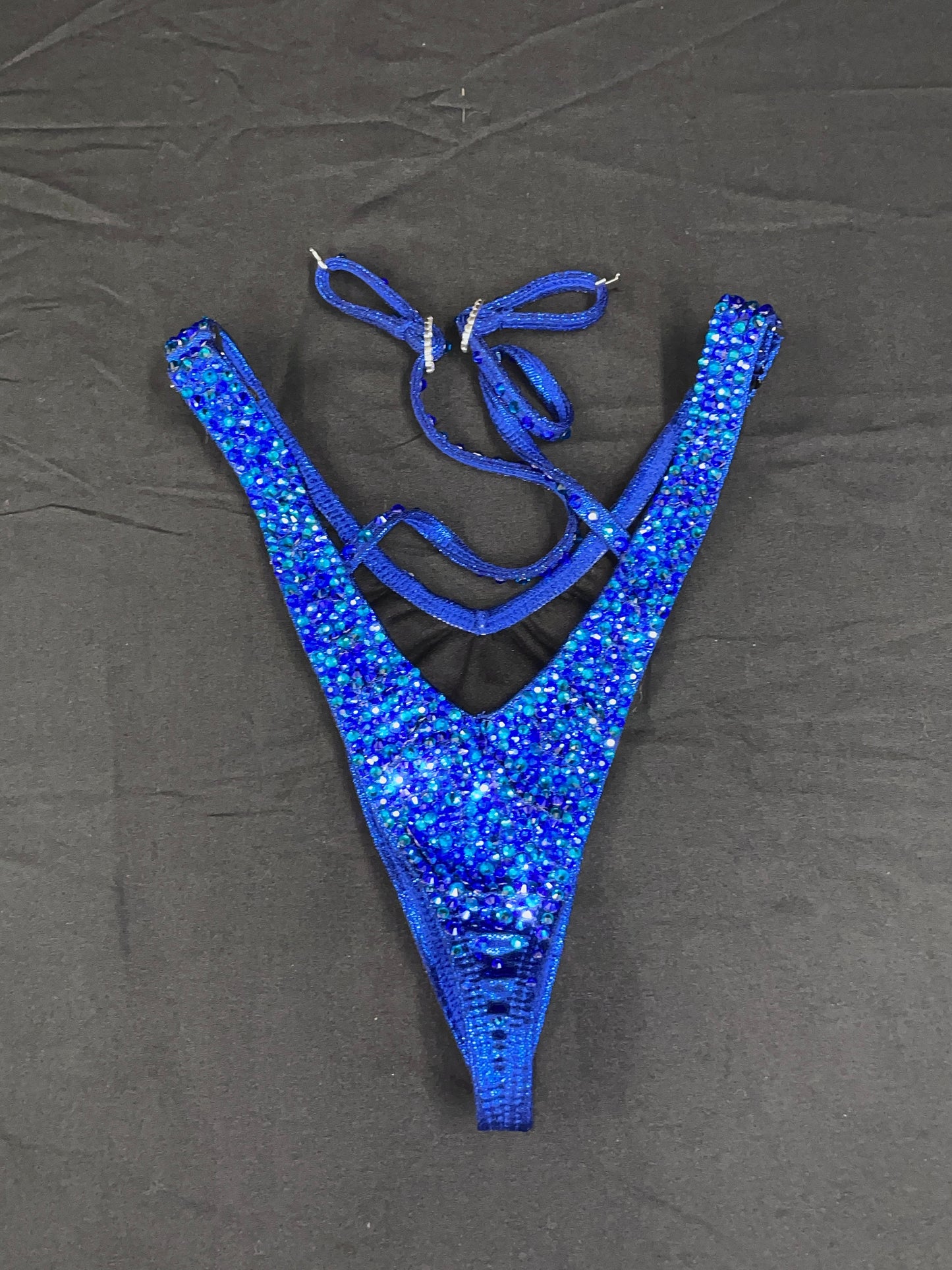 Blue sapphire figure suit (TN677)