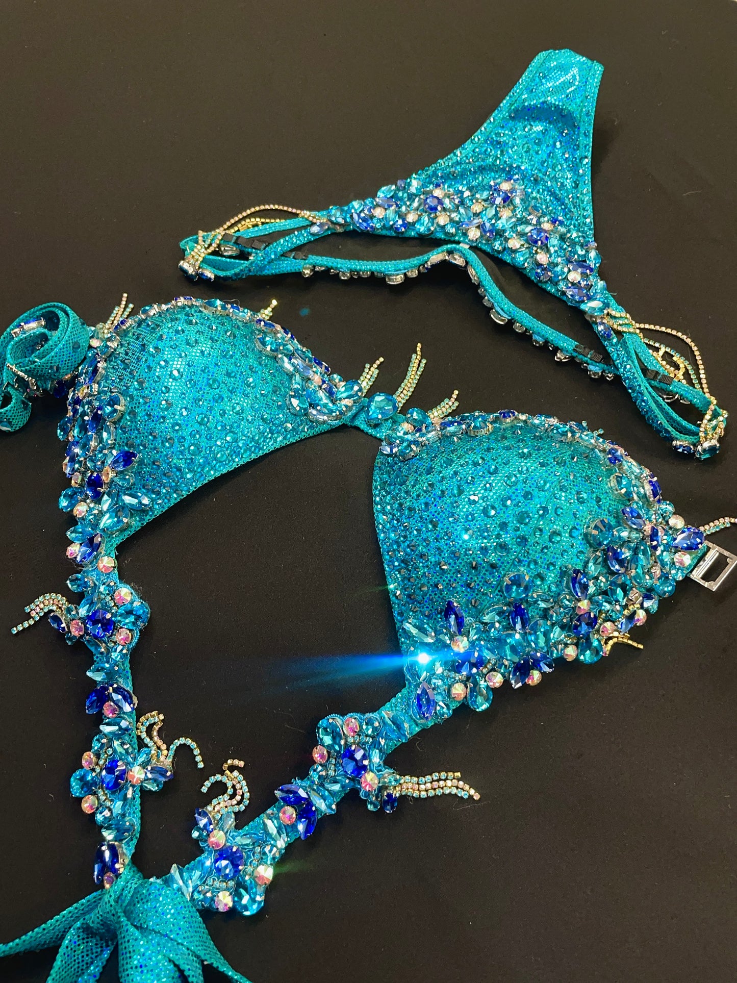 WBFF/DIVA Turquoise Suit (TN444)